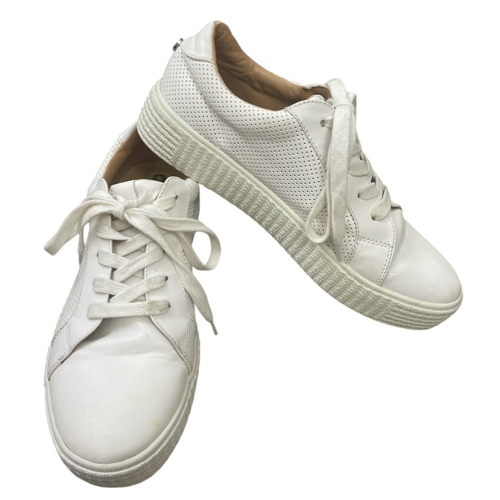 Steve Madden Toliver Sneakers White Perforated Platform Size 9